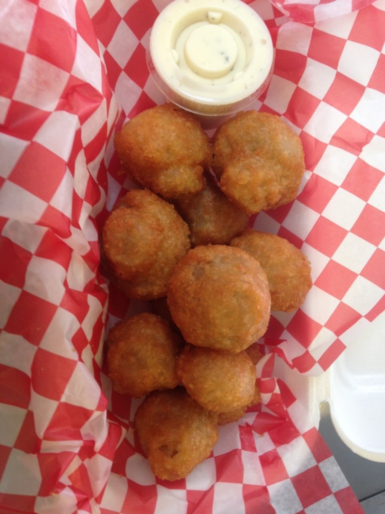 Battered Mushrooms (12) – The Manitou Takeout