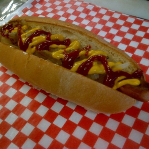 Sausages & Dogs The Manitou Takeout